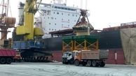 تخلیه دو کشتی حامل کالاهای اساسی در شهیدرجایی