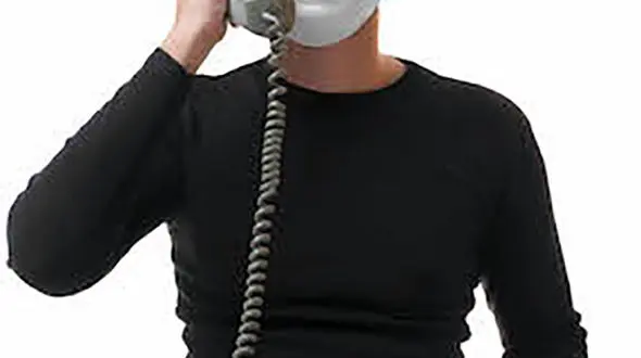 مزاحمت تلفنی صدای آتش نشانی را درآورد/ جان مردم بازیچه سرگرمی نیست!