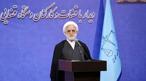 قضات، بازپرس‌ ها و دادیاران حتی‌المقدور از صدور قرار بازداشت اجتناب کنند