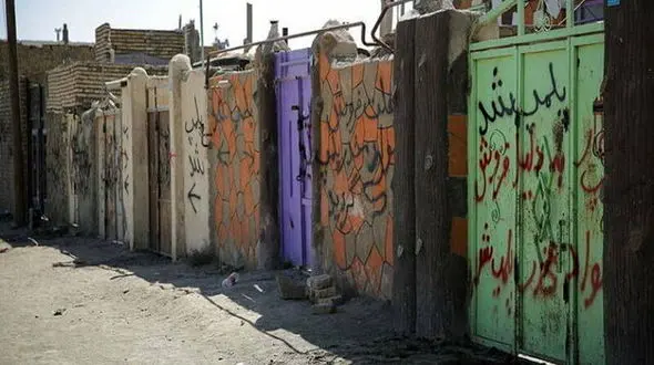 بازداشت 191 زن در خانه‌های پلاک قرمز تهران + جزییات