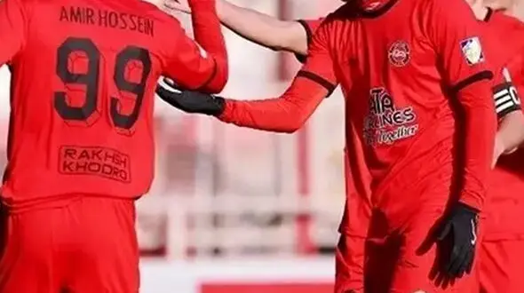 از کلیپ باشگاه پرسپولیس تا شادی اسکوچیچ پس از برتری تراکتور