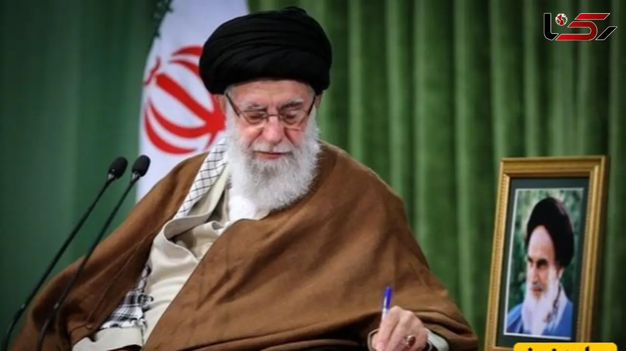 بازگشت رهبر شهید از قم به مشهد برای کمک به پدر