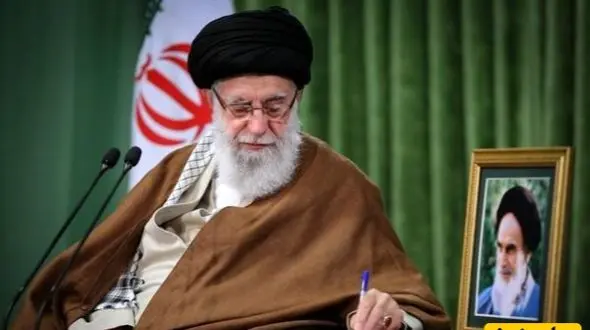 عکس ها / پیام های عاشقانه مردم  به رهبر انقلاب بابت روز چپ دست‌ها / خاص ترین چپ دست دنیا روزت مبارک ...