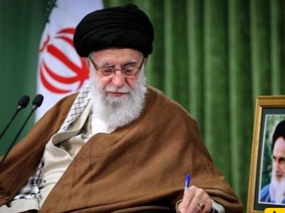 عکس ها / پیام های عاشقانه مردم  به رهبر انقلاب بابت روز چپ دست‌ها / خاص ترین چپ دست دنیا روزت مبارک ...