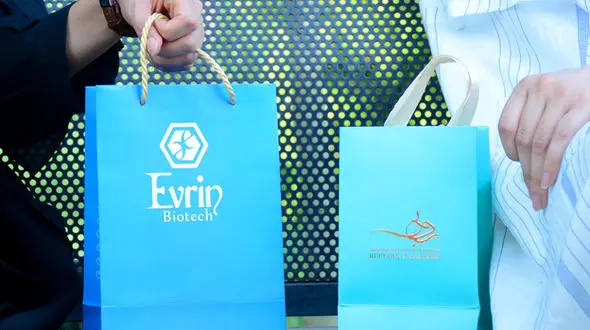 آیا تا به حال طلا را آنلاین خریده‌اید؟ راهنمای خرید آنلاین از روبی