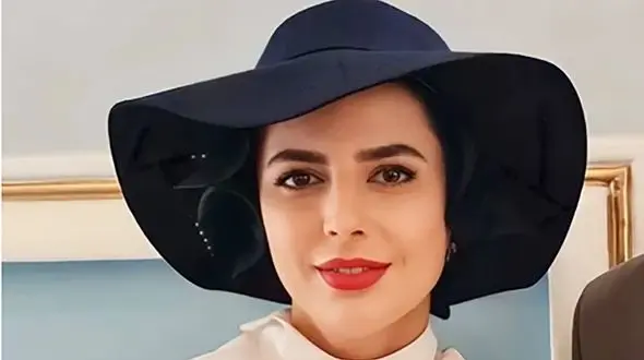 فیلم حرکت عجیب عسل دختر لیلا حاتمی با مادرش ! / خانم بازیگر هم حیرت کرد !