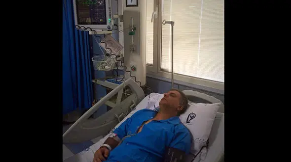 خواننده پاپ ایرانی در بیمارستان بستری شد +عکس