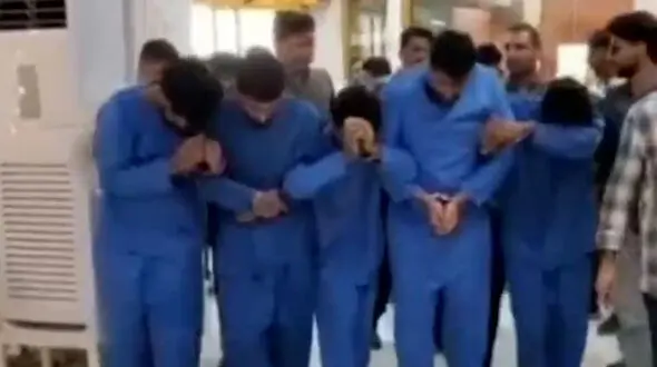 آغاز بازسازی صحنه سرقت مسلحانه در پاساژ طلای درگهان قشم + فیلم