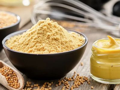 چگونه پودر خردل خانگی درست کنیم؟ | کاربردهای آن در آشپزی