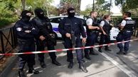 پلیس فرانسه به‌دنبال چاقوکش فراری

