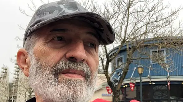 عکس دختران امریکایی بازیگر مختارنامه ! / محمد عمرانی قید ایران را زده است ! 