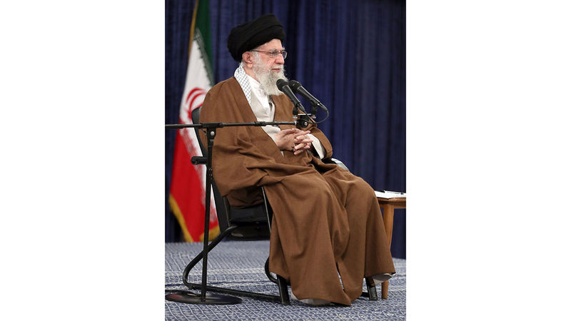 رهبر معظم انقلاب اسلامی حضرت آیت الله خامنه ای امروز( دوشنبه ) 17 اردیبهشت 1403 در دیدار مسئولان و کارگزاران حج و جمعی از زائران بیت الله الحرام