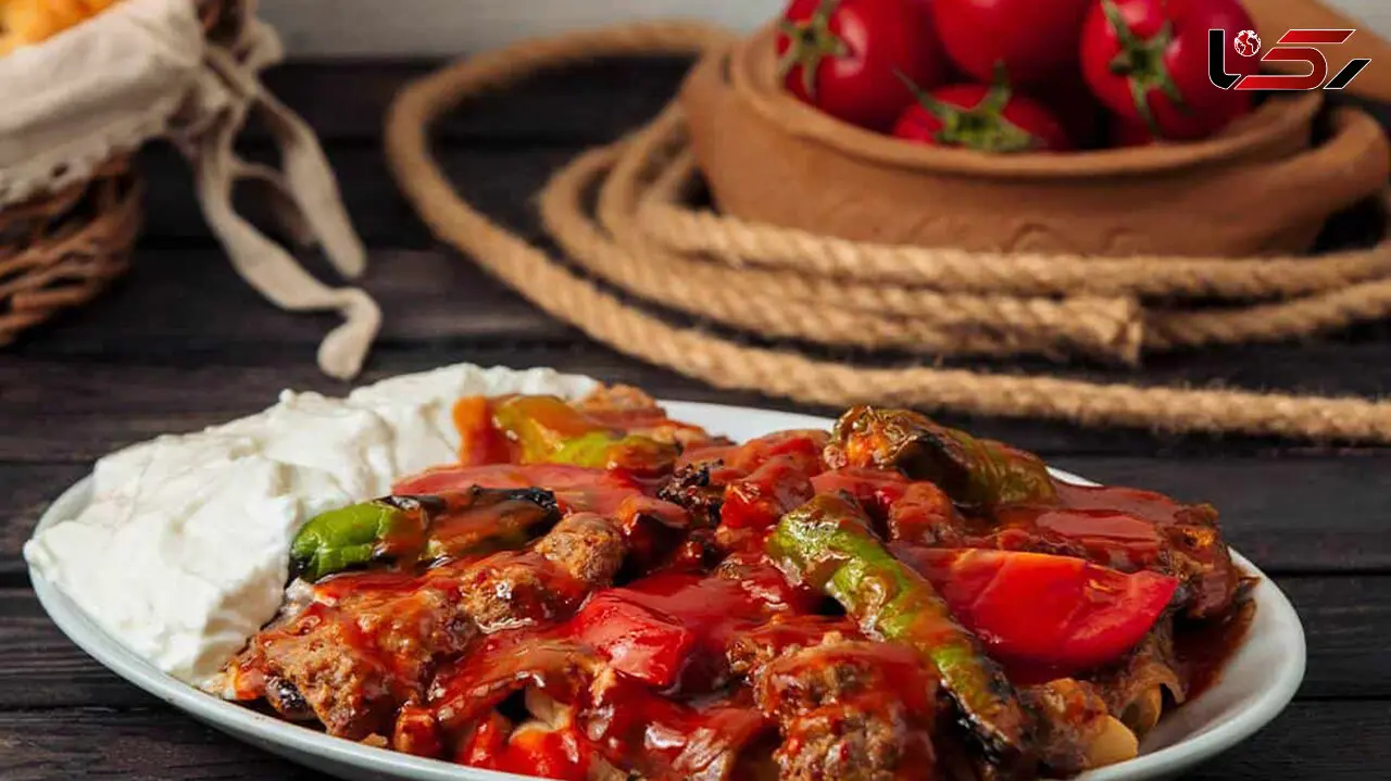 طرز تهیه اسکندر کباب غذای ترکیه ای + فیلم
