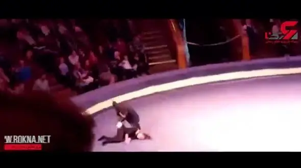 سقوط هولناک آکروبات باز زن در برابر چشم تماشاچیان سیرک +فیلم 