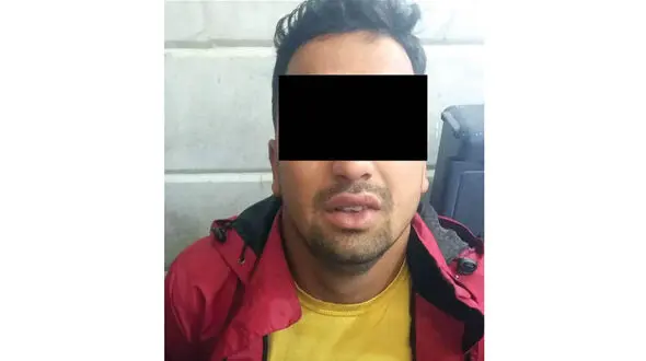 گوشـی قاپـی پشت چراغ قرمز از رانندگان!  / دستگیری شاه ماهی قاچاق گوشی های سرقتی به افغانستان + عکس