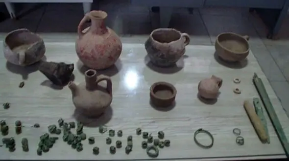 عتیقه‌های دوره ساسانیان در خانه مرد رودباری کشف شد