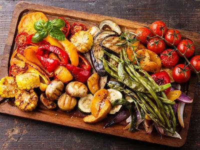 لیست غذاهای زمستانی که شما را گرم و انرژی‌ بخش می‌ کنند