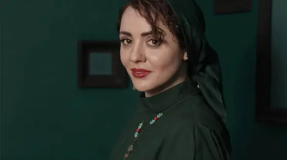 فیلم شوخی حوریه مقدم با سن مریم امیرجلالی : 90 سال پیش آبگوشت چه شکلی بود و .../ جواب پر از دلخوری را بشنوید !