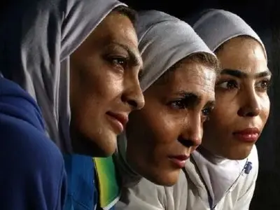 فیلم / سهیلا منصوریان: شهربانو با پای شکسته با غیرت توی این مسابقات شرکت کرد  / هر کی جاش بود سلامتیش رو فدا نمیکرد 