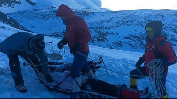 کوهنورد بیهوش در کوه‌های فارسبان نهاوند فوت کرد + جزییات