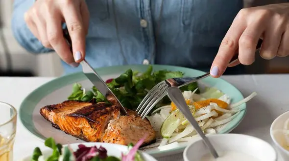 بهترین و بدترین غذاها برای شام چیست؟ + عکس