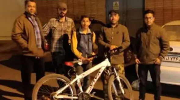 نوجوان 13 ساله اصفهانی خودش را گم کرد / او با دوچرخه تا نطنز رکاب زد + عکس