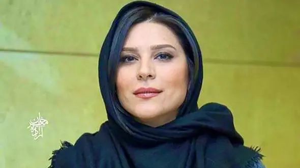 فیلم اولین لباس متفاوت سحر دولتشاهی ! / شوک از رقابت کت و شلواری خانم بازیگرها !