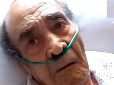 فیلم آواز احساسی؛ پهلوان آواز ایران ایرج خواجه امیری تو بیمارستان با لوله اکسیژن و تو ICU