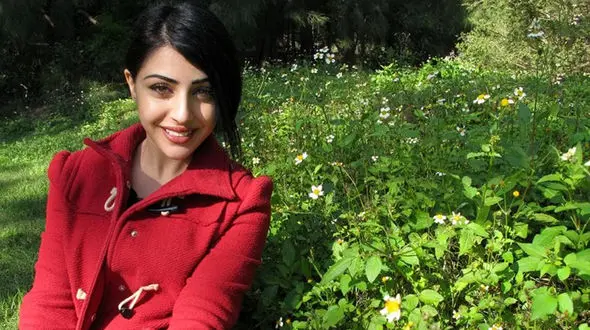 توییت‌های عجیب احمدی‌نژاد برای یک دختر خبرنگار!