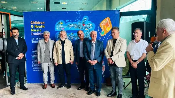 هم‌نوایی مسئولان و هنرمندان در آیین گشایش نمایشگاه کودک و نوجوان/ آغاز راهی نو برای موسیقی کودک با نخستین نمایشگاه تخصصی