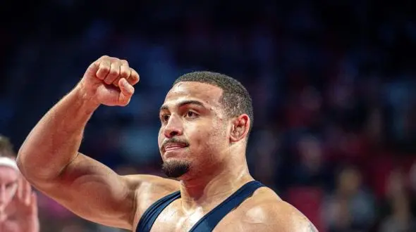 جانشین دیوید تیلور دوپینگی از آب درآمد!