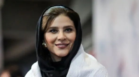 فیلم آواز باشکوه سحر دولتشاهی با آهنگ احسان خواجه امیری ! /  برام هیچ حسی شبیه تو نیست !