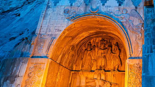 از دژ استوار بابک خرمدین تا شکوه جاودان طاق بستان