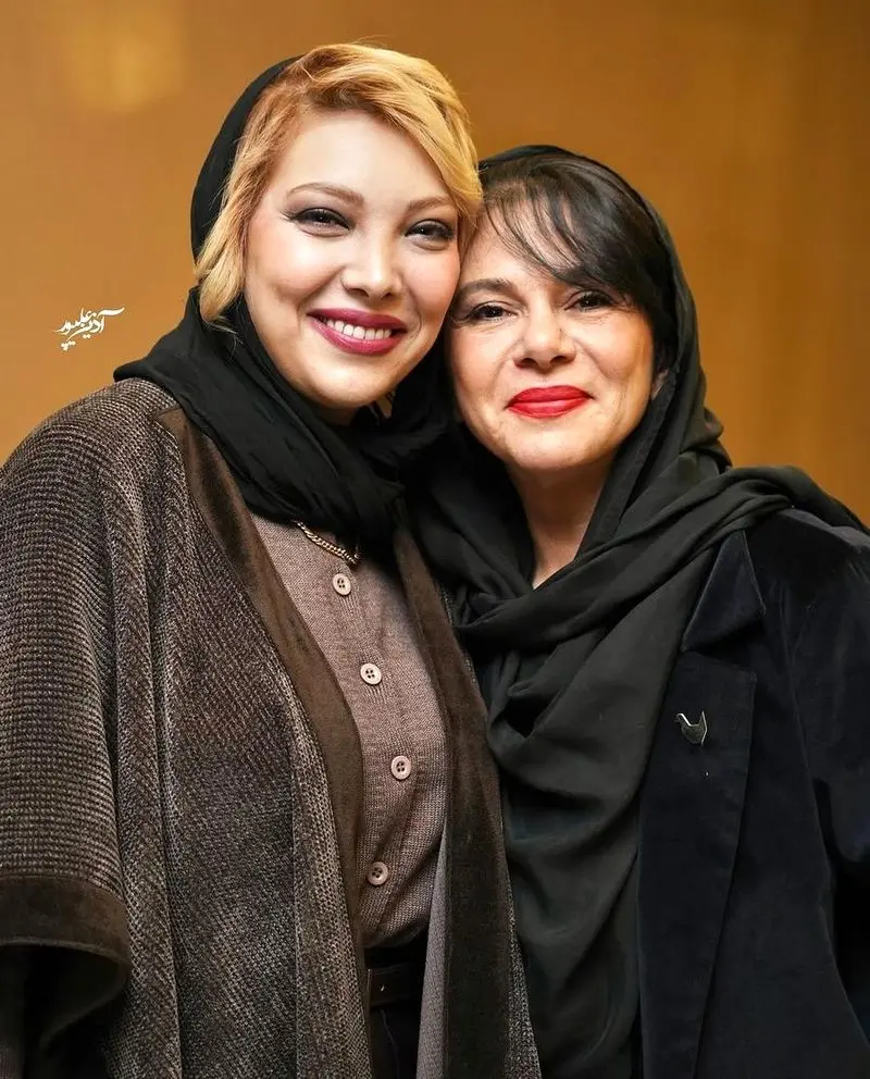 صدف اسپهبدی و مستانه مهاجر