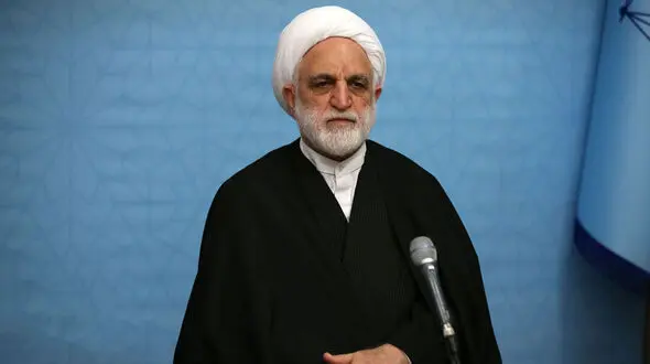 دختران دانشجو از صندلی فروشی در دانشگاه و مافیا کنکور به اژه ای گفتند + فیلم