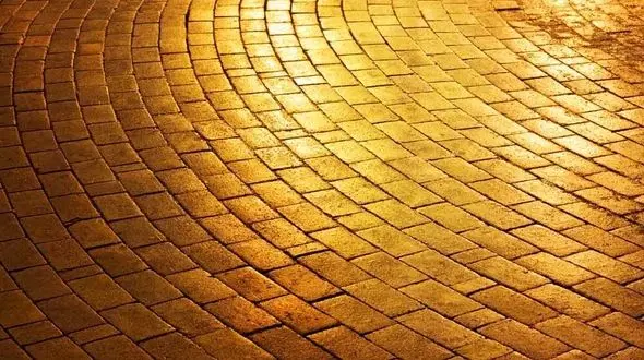 کشف جاده آجری زرد در اقیانوس آرام