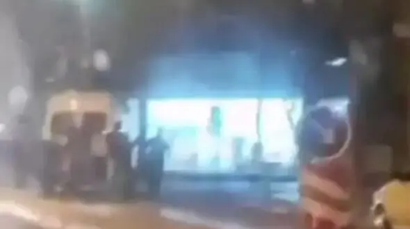 بیمار قربانی نقص فنی آمبولانس شد! + ویدئو جنجالی
