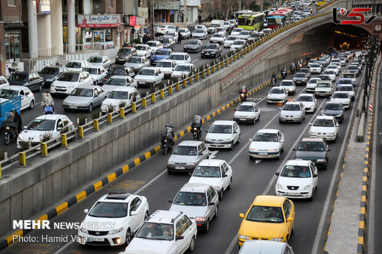 وضعیت ترافیک معابر بزرگراهی تهران در روز دوشنبه/ تردد روان در بزرگراه صدر