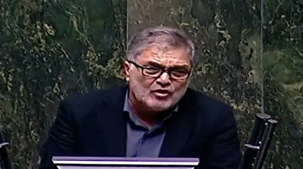 یک نماینده مجلس: رفع تحریم‌ها باید در اولویت مذاکرات باشد / مذاکرات فقط برای جلوگیری از جنگ نیست