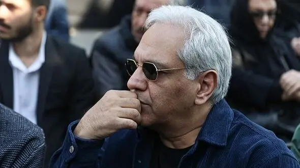 فیلم / تلخ گویی مهران مدیری : توی خاکسپاری خسرو شکیبایی مردم با گاز پیک نیکی و مایه کتلت آمده بودند انگار تفریح بود! /  بعد از این مراسم تصمیم سختی گرفتم 