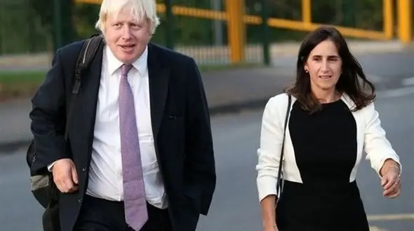  سیاستمدار خائن زنش را طلاق داد! + جزییات 