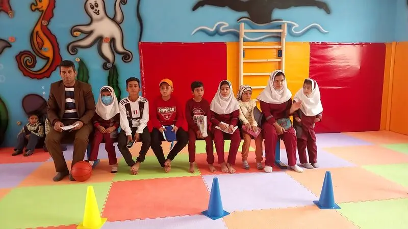 مدرسه شیرخانلود کلاس پویا