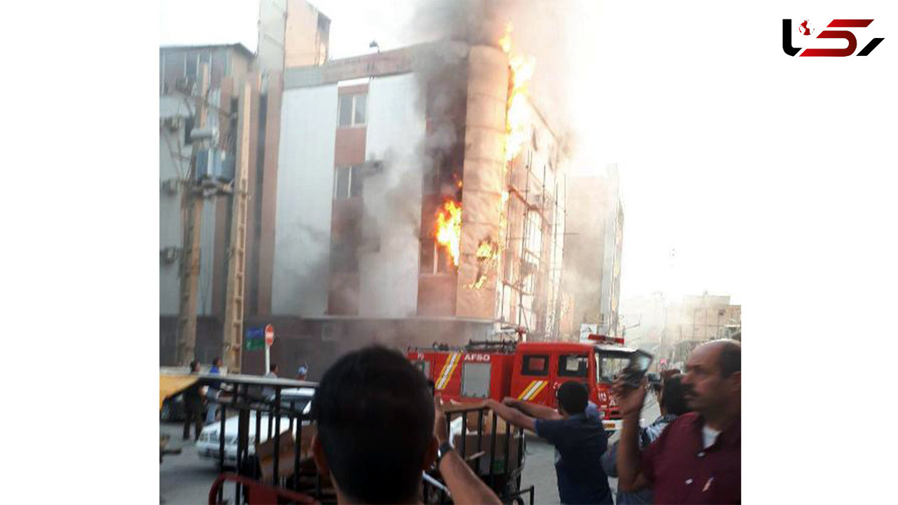 هتل آزادی آبادان آتش گرفت +عکس