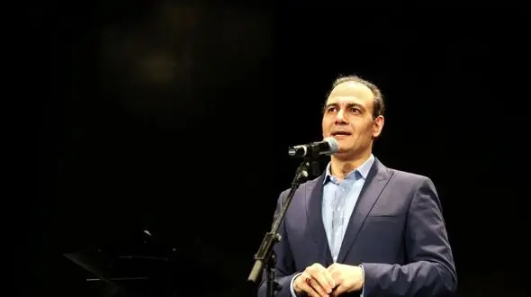 فیلم آواز  باشکوه علیرضا قربانی ! / با صدای روح نوازش به آهنگ تو ای پری کجایی جان بخشید !