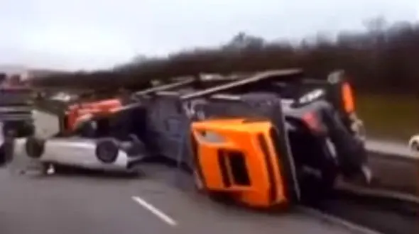 این فیلم قلب ماشین بازها را به درد می آورد! / حادثه وحشتناک در اتوبان / اروپا