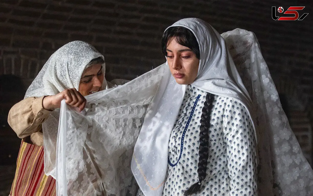  نگاهی به رمان «بامداد خمار، به بهانۀ پخش سریال» نویسنده «فتانه حاج سید جوادی»؛ «گلبرگ فیروزی» 