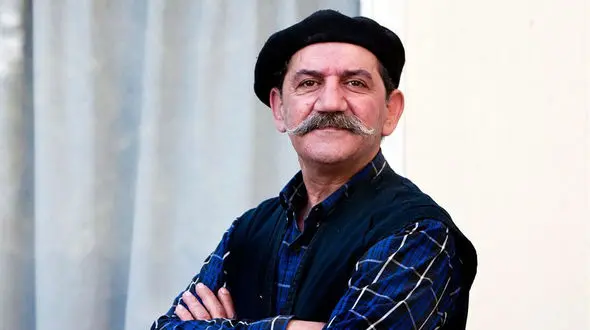 بازگشت کلاه قرمزی به  نمایش خانگی ! / پایان قهر حمید جبلی !