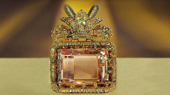 این انگشتر زیبا پشتوانه «ریال» ایران + عکس