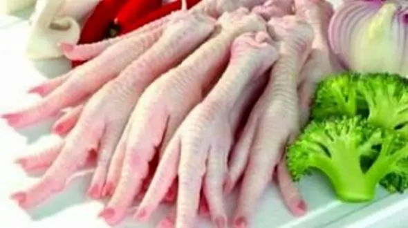 از بین بردن چروک دور چشم با یک ماده غذایی پر خاصیت