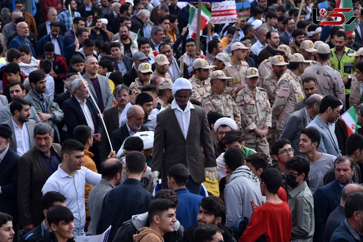 راهپیمایی ۱۳ آبان در آذربایجان غربی برگزار شد